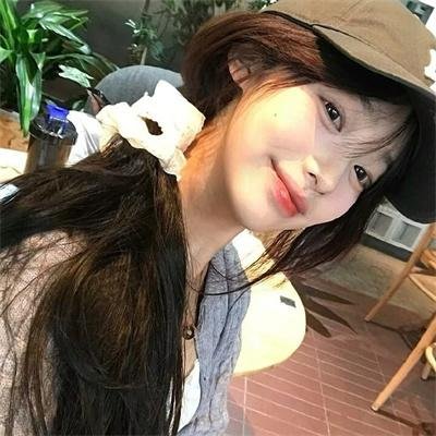 疯狗与格拉瑞小姐